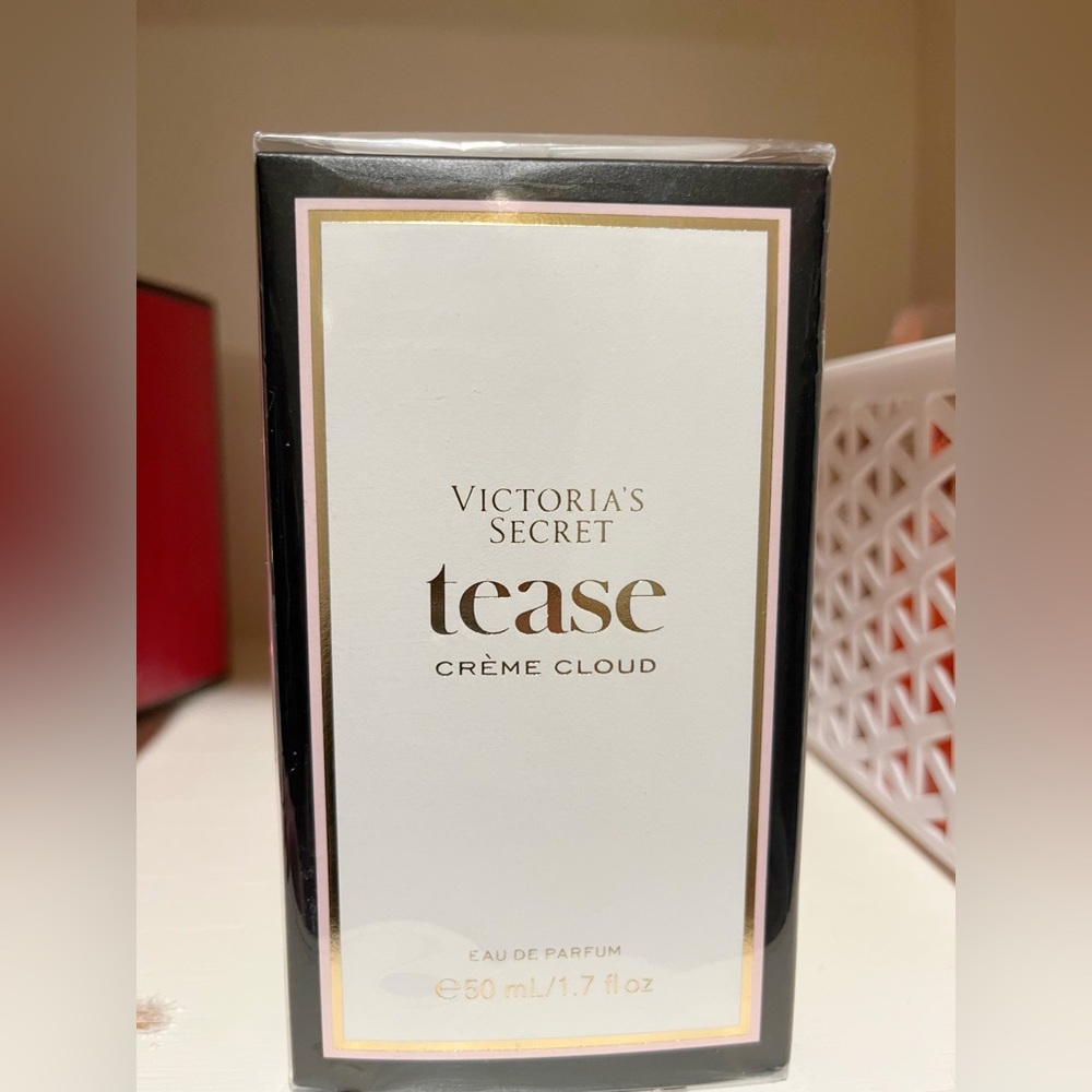 Brand new never opened Tease Crème cloud Victoria Secrets